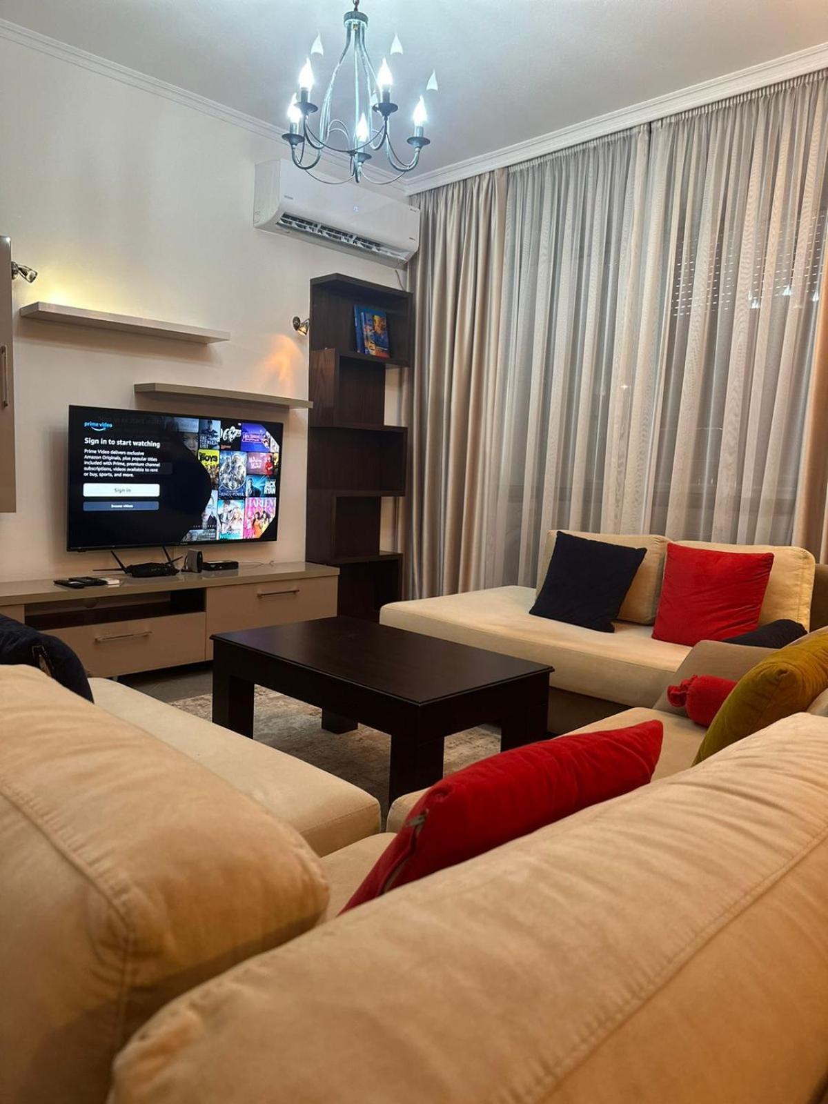 Scandinavian Apartments Al Tiranë Ngoại thất bức ảnh